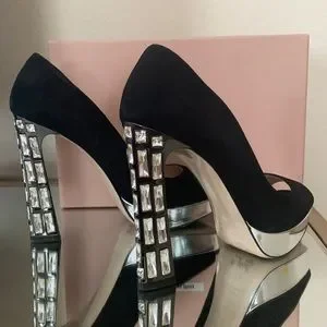 Miu Miu | Shoes | Miu Miu Heels Sz4 | Poshmark